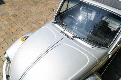 1977 Volkswagen Beetle 1303LS Karmann Cabriolet For Sale (picture 84 of 145)