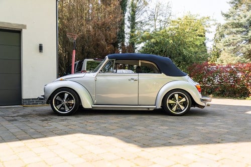 1977 Volkswagen Beetle 1303LS Karmann Cabriolet For Sale (picture 2 of 145)