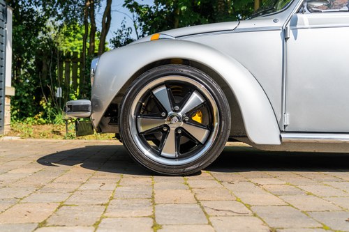 1977 Volkswagen Beetle 1303LS Karmann Cabriolet For Sale (picture 18 of 145)