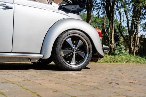 1977 Volkswagen Beetle 1303LS Karmann Cabriolet For Sale (picture 77 of 145)