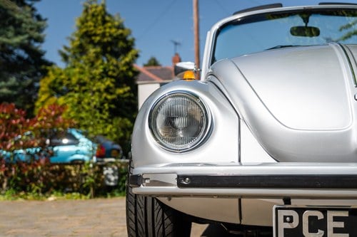 1977 Volkswagen Beetle 1303LS Karmann Cabriolet For Sale (picture 78 of 145)