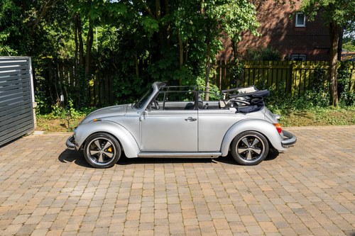 1977 Volkswagen Beetle 1303LS Karmann Cabriolet For Sale (picture 3 of 145)