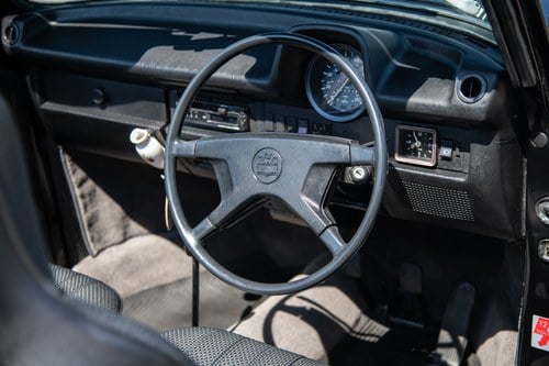 1975 VW Beetle 1303s Karmann Convertible For Sale (picture 32 of 165)