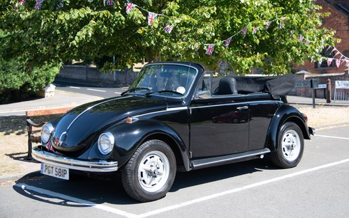 1975 VW Beetle 1303s Karmann Convertible For Sale (picture 1 of 165)