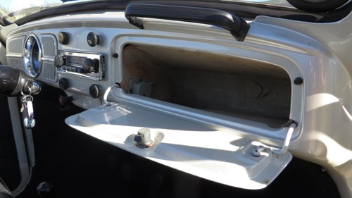 1968 Volkswagen Beetle Cabriolet zum Verkauf (Bild 35 von 78)