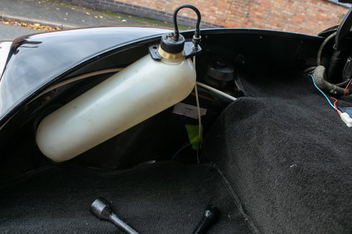 1975 Volkswagen Beetle Karmann Convertible Te koop (foto 75 van 131)