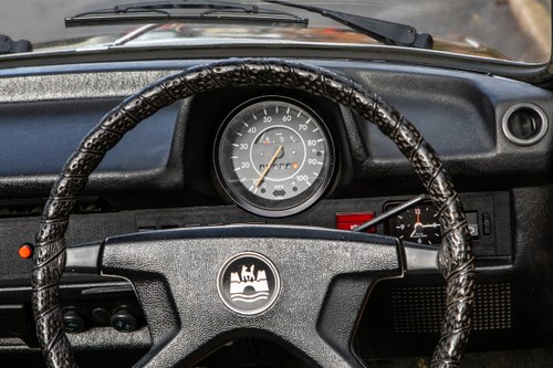 1975 Volkswagen Beetle Karmann Convertible Te koop (foto 70 van 131)