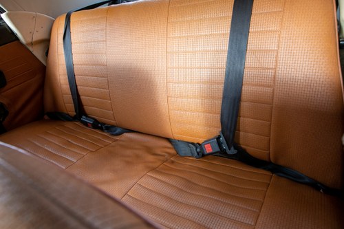 1975 Volkswagen Beetle Karmann Convertible Te koop (foto 39 van 131)