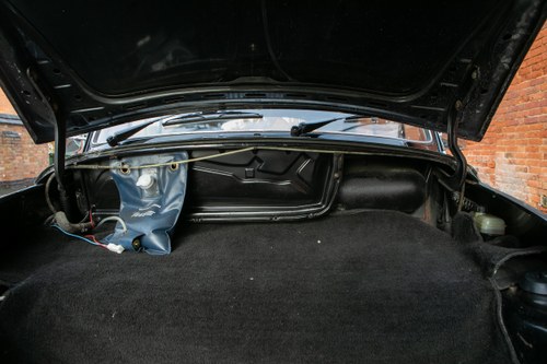 1975 Volkswagen Beetle Karmann Convertible Te koop (foto 77 van 131)