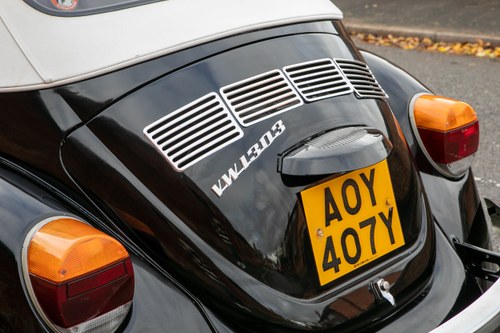 1975 Volkswagen Beetle Karmann Convertible Te koop (foto 86 van 131)