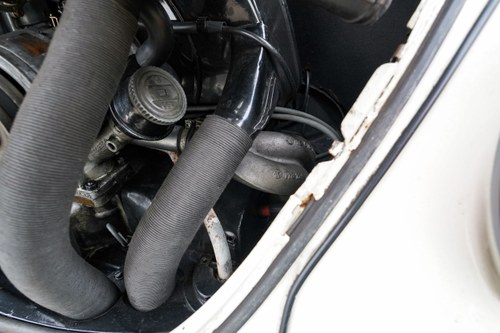 1975 Volkswagen Beetle Karmann Cabriolet 1600 (LHD) In vendita (immagine 203 di 249)