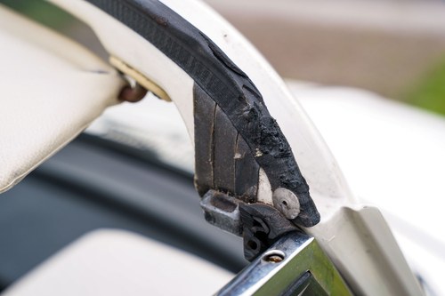 1975 Volkswagen Beetle Karmann Cabriolet 1600 (LHD) In vendita (immagine 157 di 249)