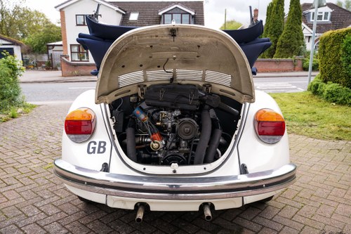 1975 Volkswagen Beetle Karmann Cabriolet 1600 (LHD) In vendita (immagine 194 di 249)