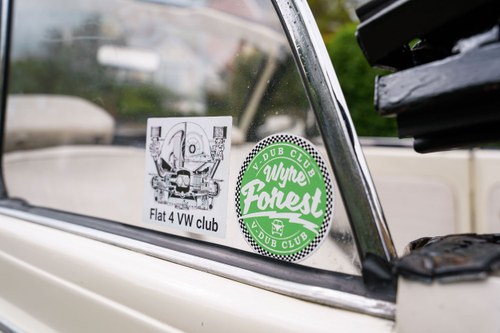 1975 Volkswagen Beetle Karmann Cabriolet 1600 (LHD) In vendita (immagine 173 di 249)