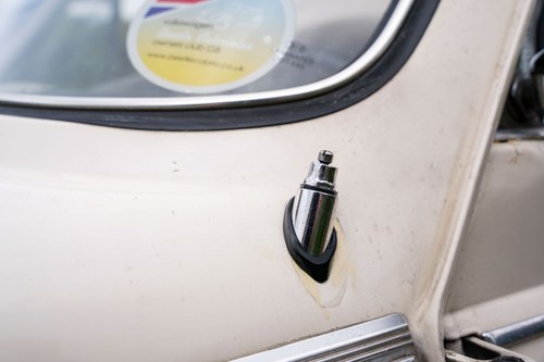 1975 Volkswagen Beetle Karmann Cabriolet 1600 (LHD) In vendita (immagine 178 di 249)