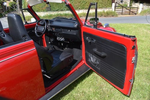 1974 Volkswagen Beetle Karmann Convertible LHD For Sale (picture 30 of 66)