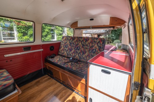 1977 Volkswagen Type 2 Camper Devon Conversion à venda (imagem 53 de 132)
