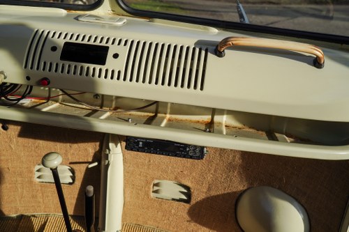 1965 VW Splitscreen Camper Van For Sale (picture 22 of 129)