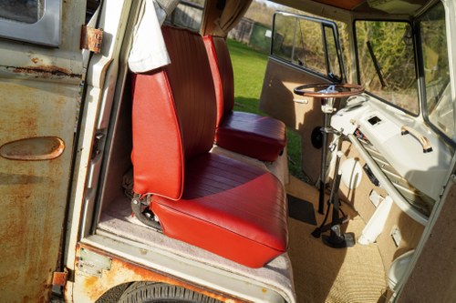 1965 VW Splitscreen Camper Van For Sale (picture 18 of 129)