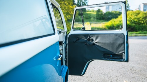 1977 Volkswagen T2 Camper Bay Window LHD ‘Smurf’ à vendre (picture 43 of 145)