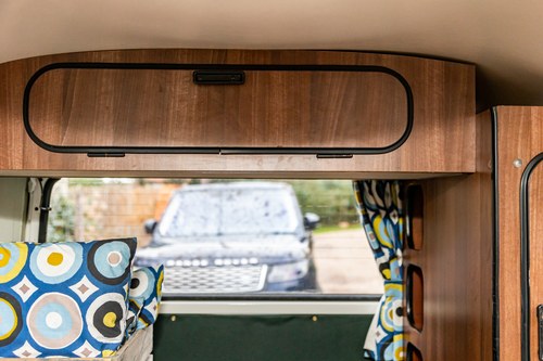 1976 Volkswagen T2 Bay Window Campervan En venta (imagen 84 de 143)