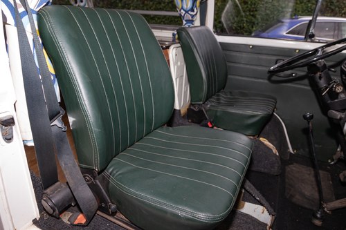 1976 Volkswagen T2 Bay Window Campervan En venta (imagen 64 de 143)