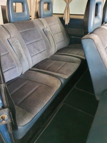 NO RESERVE - 1990 Volkswagen Caravelle 2.1 WBX à vendre (picture 19 of 57)