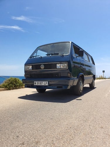 NO RESERVE - 1990 Volkswagen Caravelle 2.1 WBX à vendre (picture 5 of 57)