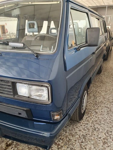 NO RESERVE - 1990 Volkswagen Caravelle 2.1 WBX à vendre (picture 28 of 57)