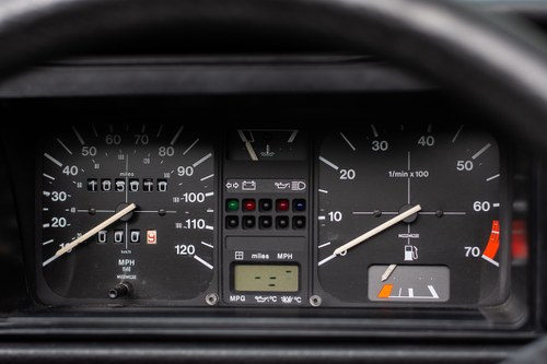 1990 VW Golf GTI Cabriolet à vendre (picture 41 of 141)