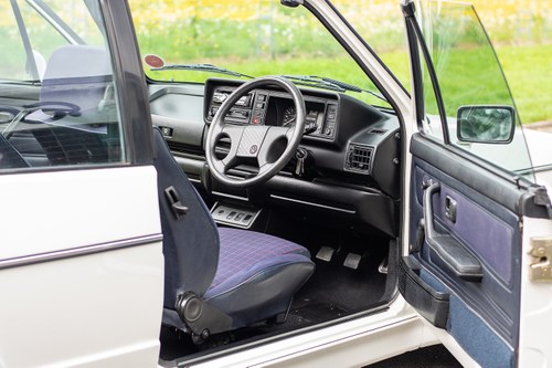 1990 VW Golf GTI Cabriolet à vendre (picture 39 of 141)