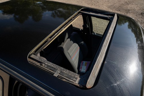 NO RESERVE - 1991 Volkswagen Golf GTI 16v For Sale (picture 170 of 222)