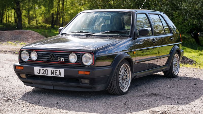 1991 Volkswagen Golf GTI 16v For Sale (picture 1 of 223)