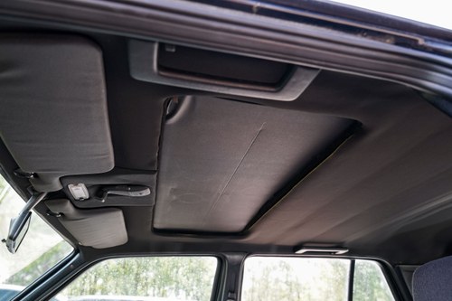 NO RESERVE - 1991 Volkswagen Golf GTI 16v For Sale (picture 107 of 222)