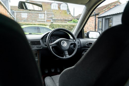 NO RESERVE - 2001 Volkswagen Golf GTI 1.8T In vendita (immagine 21 di 135)