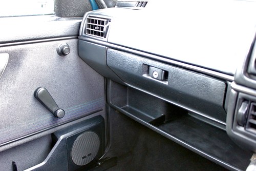 1991 Volkswagen Golf GTI 8v For Sale (picture 45 of 102)