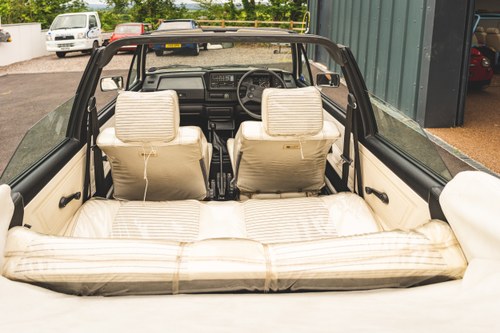 1983 Volkswagen Golf GTi Cabriolet 'Triple White' For Sale (picture 35 of 82)