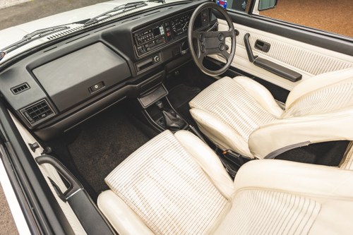 1983 Volkswagen Golf GTi Cabriolet 'Triple White' For Sale (picture 33 of 82)