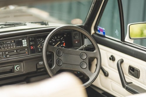 1983 Volkswagen Golf GTi Cabriolet 'Triple White' For Sale (picture 28 of 82)