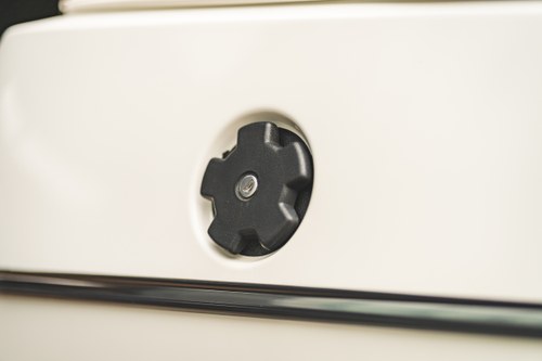 1983 Volkswagen Golf GTi Cabriolet 'Triple White' For Sale (picture 44 of 82)