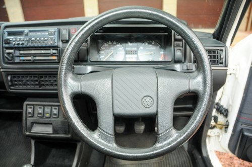 1988 VW Golf GTI (Mark 2) Votex zum Verkauf (Bild 45 von 168)