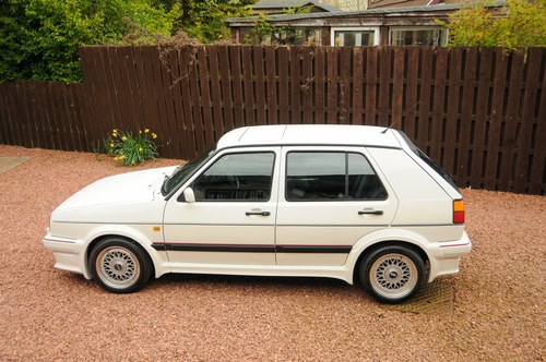 1988 VW Golf GTI (Mark 2) Votex zum Verkauf (Bild 11 von 168)