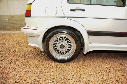 1988 VW Golf GTI (Mark 2) Votex zum Verkauf (Bild 33 von 168)