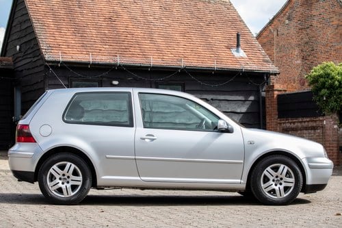 NO RESERVE - 2003 Volkswagen Golf GTI En venta (imagen 16 de 123)