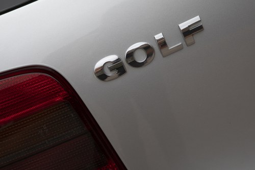 NO RESERVE - 2003 Volkswagen Golf GTI En venta (imagen 82 de 123)