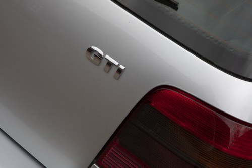 NO RESERVE - 2003 Volkswagen Golf GTI En venta (imagen 78 de 123)