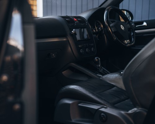 NO RESERVE - 2006 Volkswagen Mk5 Golf 3-Door GTi DSG For Sale (picture 14 of 97)