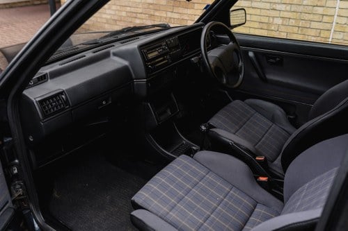 NO RESERVE - 1990 Volkswagen Golf GTI 8v In vendita (immagine 44 di 149)
