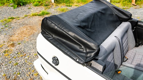 1989 Volkswagen Golf MK1 Cabriolet For Sale (picture 44 of 78)