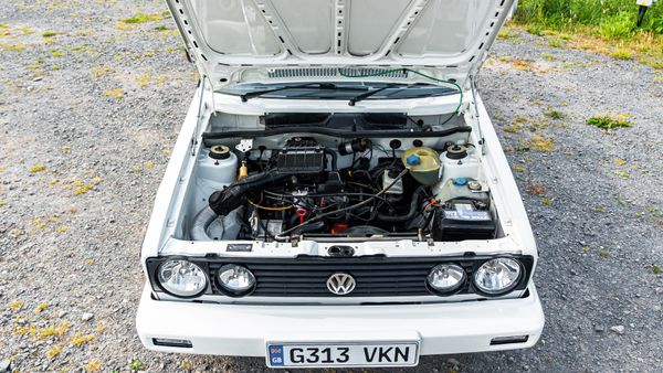 1989 Volkswagen Golf MK1 Cabriolet For Sale (picture :index of 68)